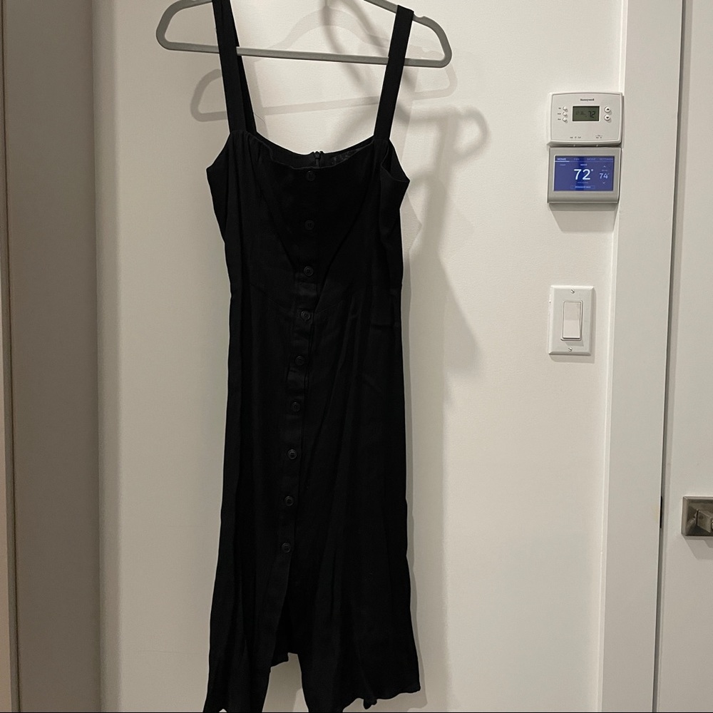 Reformation - Black persimmon dress Size 8